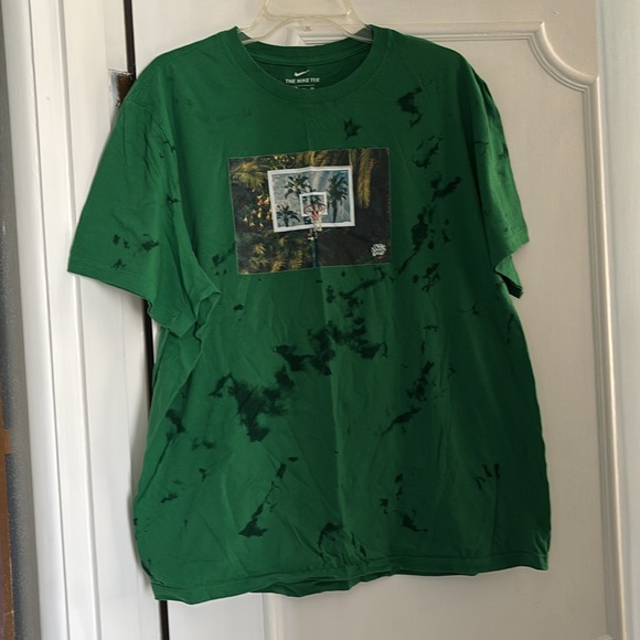 Men’s Nike Tshirts - Picture 8 of 13